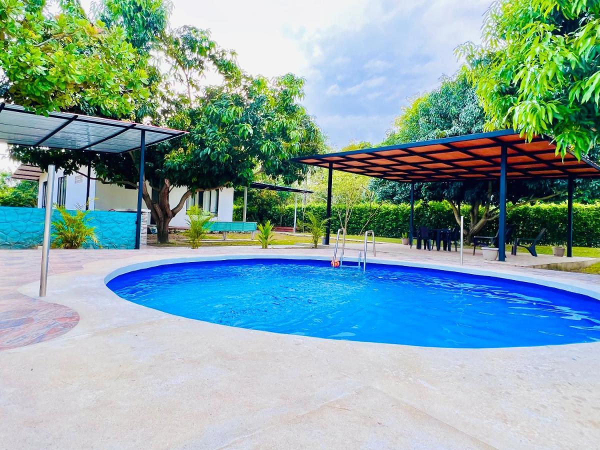 Villa Santa Casa Quinta Con Piscina Privada *