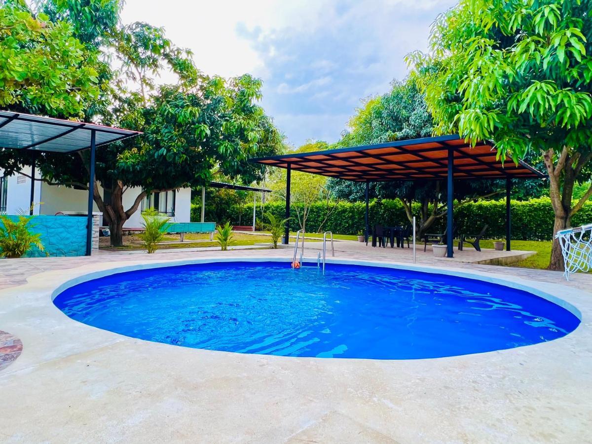 Villa Santa Casa Quinta Con Piscina Privada *