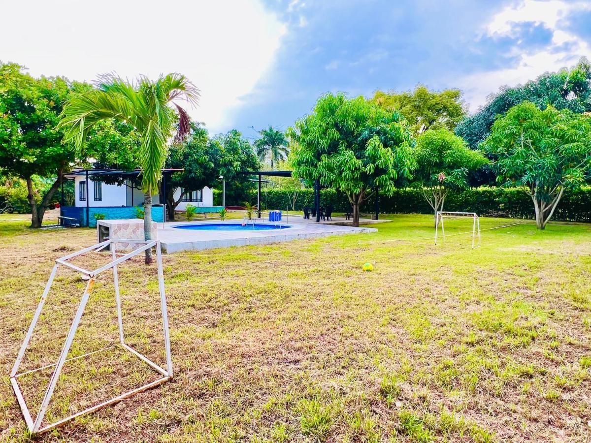 Villa Santa Casa Quinta Con Piscina Privada
